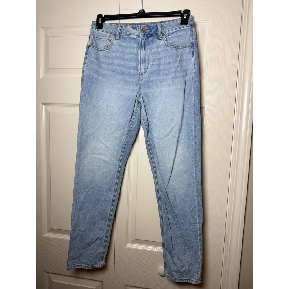 American Eagle Strigid Non Distressed Denim Mom Jeans Size 6‎